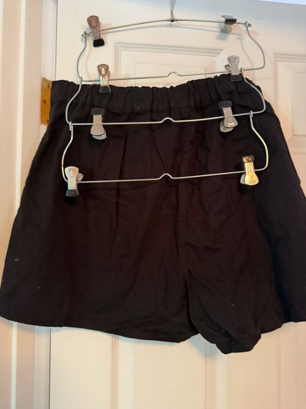 SHEIN Black High-Rise Denim Shorts - Picture 3 of 4